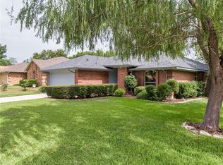 7621 Teresa Ct, North Richland Hills, TX 76182