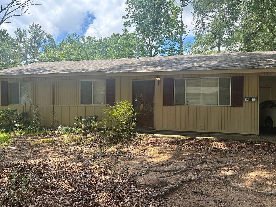 1st image of 1745 Woody Dr