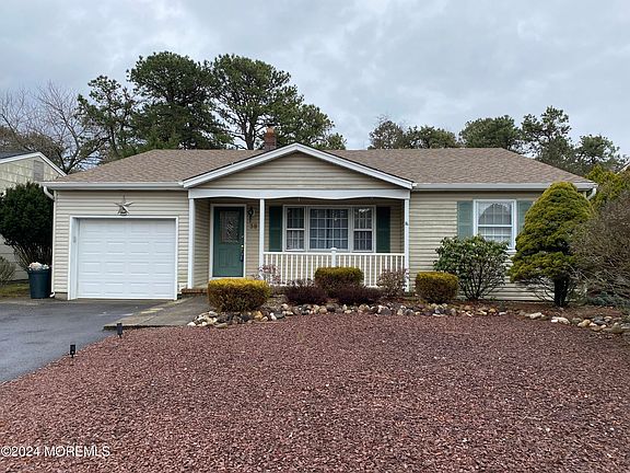 2nd image of 38 Millbrook Drive