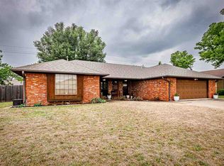 1132 NW 75th St, Lawton, OK 73505