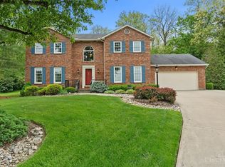 2001 Beechglen Ct, Cincinnati, OH 45233