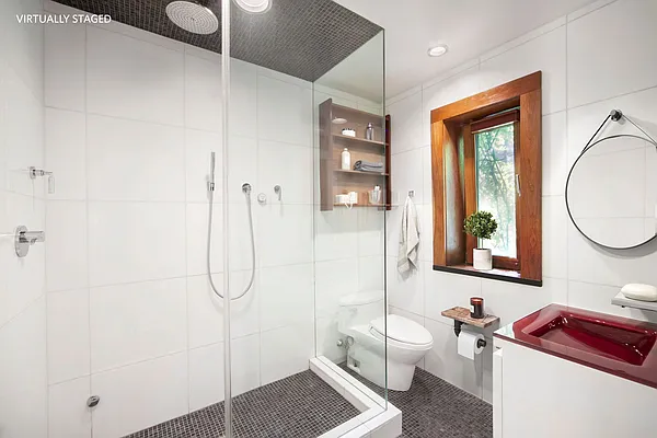 Rented by Stribling | media 38