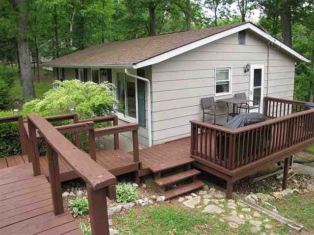 2nd image of 65 Arthur Ct