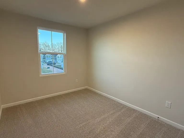 1523 39th Avenue Loop NE #4 — Photo 18