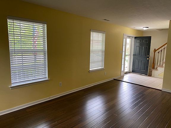 3rd image of 3997 Driftwood Way