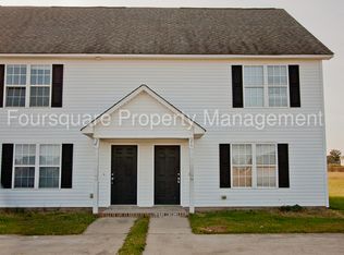 28 Futrell Rd, Selma, NC 27576