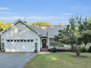 117 Old Milford Rd, Brookline, NH 03033