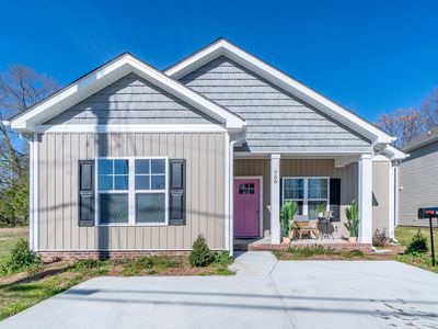 708 S Pollock St, Selma, NC, 27576