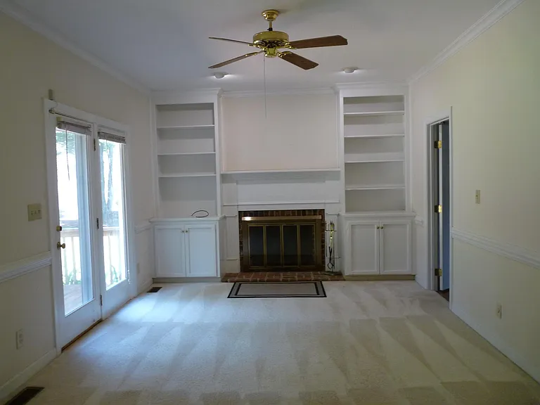 10700 Marabou Ct — Photo 8