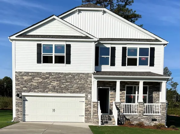 3100 Platinum Circle, West End, NC 27376