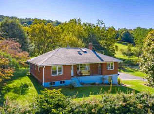 210 Gilmore Ln, Lexington, VA 24450