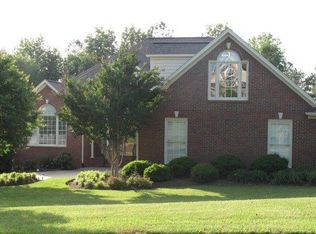 398 Old South Rd, Duncan, SC 29334