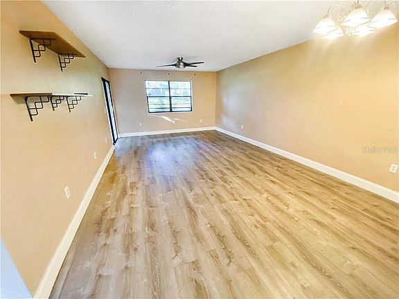 3rd image of 2925 Fig Ct