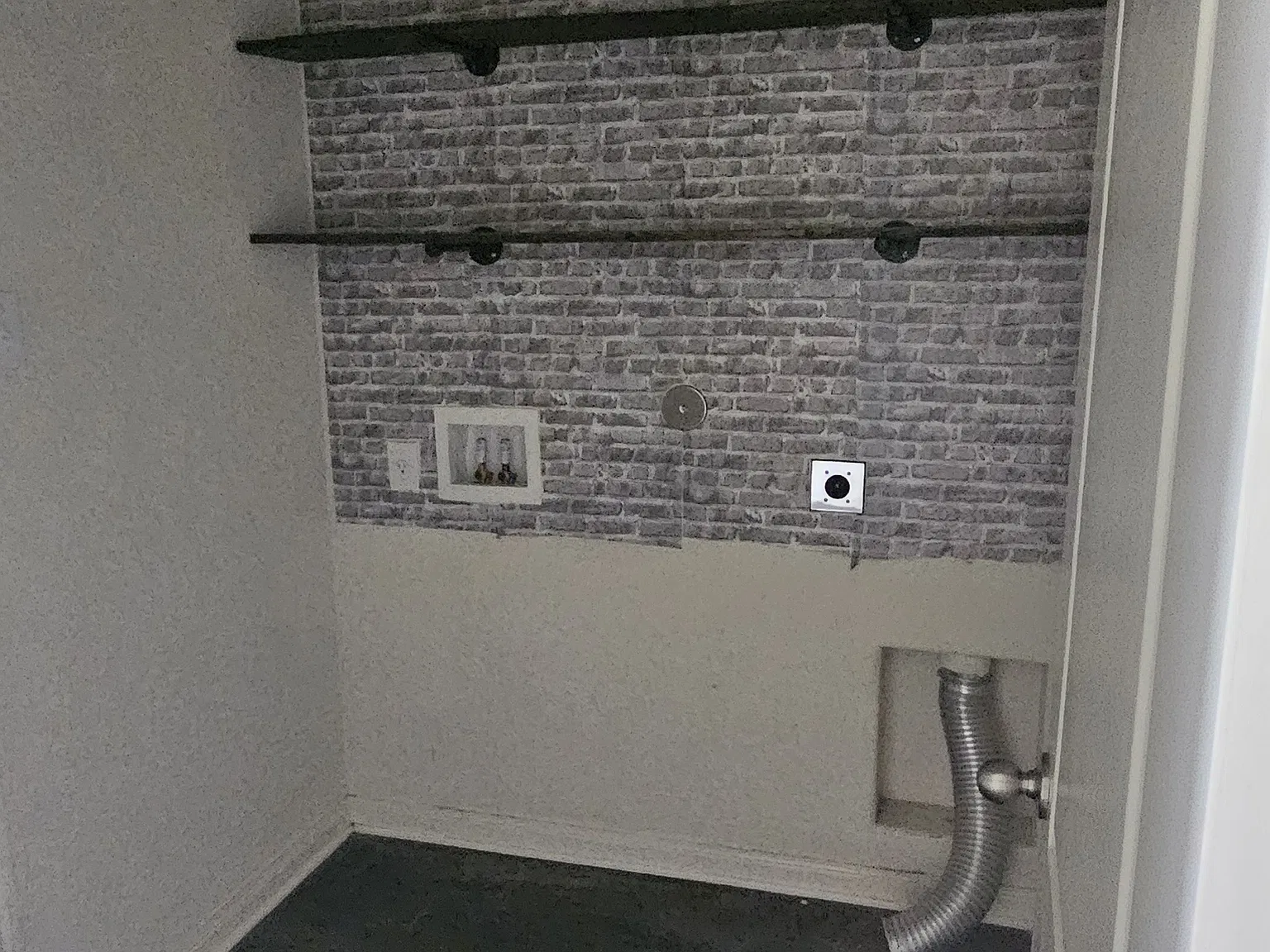 3 bed, 1315 sqft, $1,890 — Photo 4
