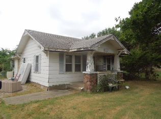 1833 W Franklin St, Shawnee, OK 74804