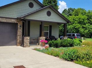 687 Suffolk Rd, Johnson City, TN 37615