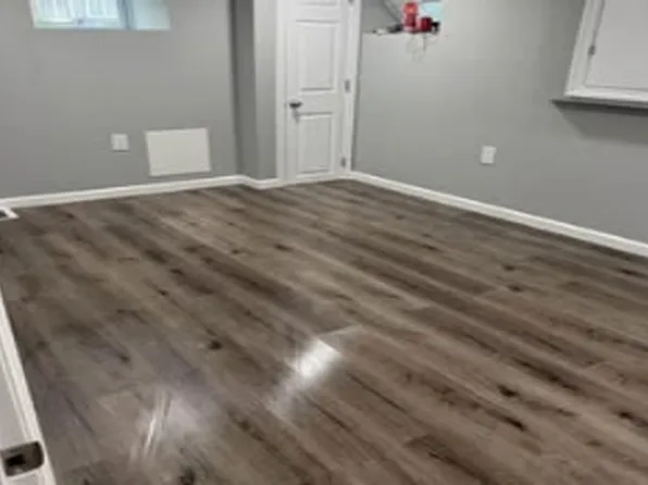 553 Dewey Avenue image 6 of 6