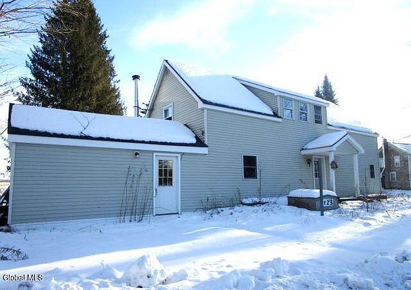 4th image of 125 Hogsback Road