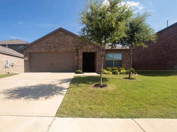 912 Clark Dr, Ferris, TX 75125