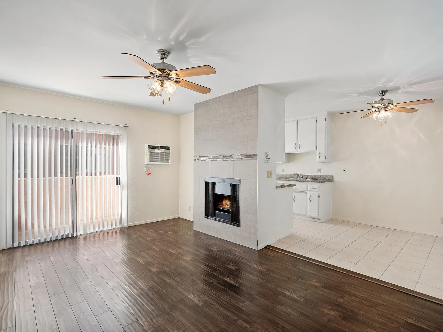 1 bed, 800 sqft, $1,995 — Photo 2