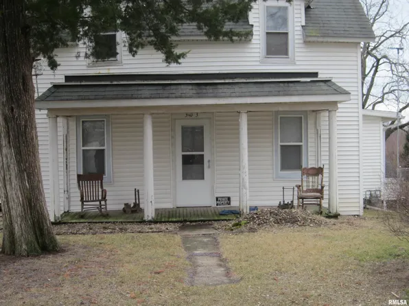 303 W Market, Forest City, IL 61532
