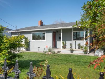 1213 Jervis Ave, East Palo Alto, CA, 94303