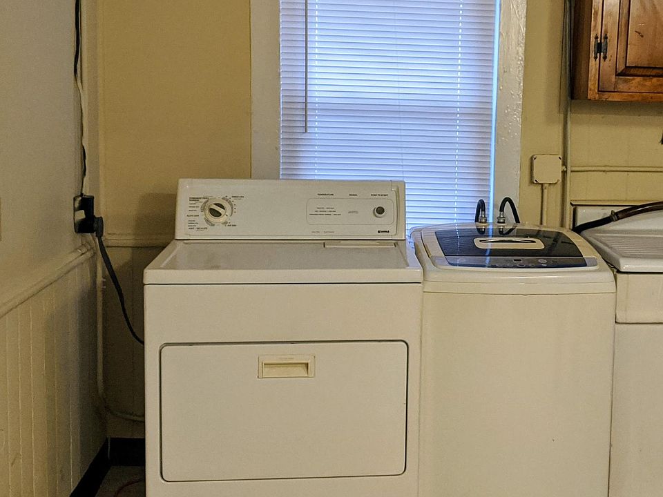 Laundry area