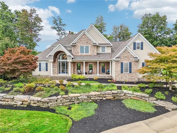 10600 Oakmont Way, Painesville, OH 44077