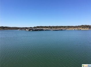 140 Great West Loop, Morgans Point Resort, TX 76513