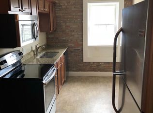 116 E Madison St, Columbia, IL