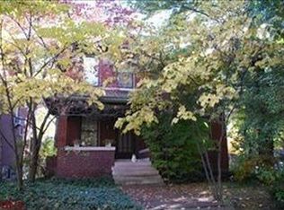 6064 Westminster Pl, Saint Louis, MO 63112