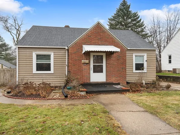 3127 Maryland Rd, Rockford, IL 61108