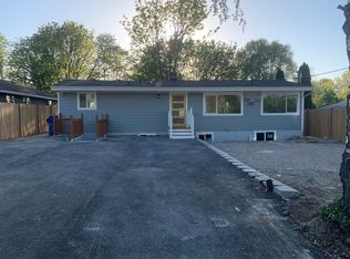 8801 36th Ave S #B, Seattle, WA 98118