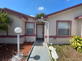 821 Victoria Blvd, Kissimmee, FL 34741