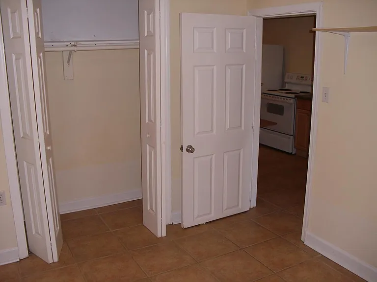 622 Kenyon St NW #BASEMENT — Photo 9