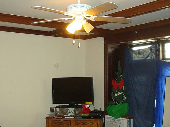 4th image of 291 Rosedale St APT 3