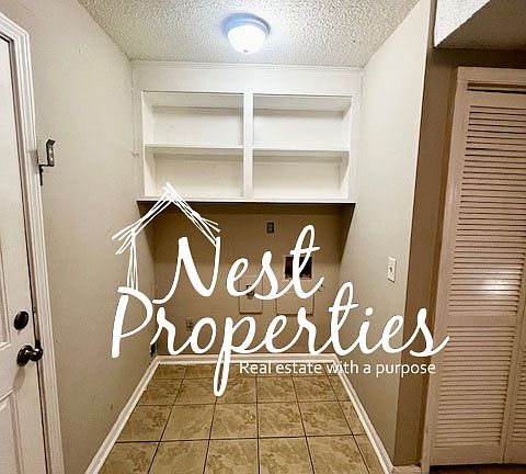 5th image of 154 Villa Ct APT D