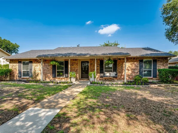 5004 Green Oaks Dr, Plano, TX 75023