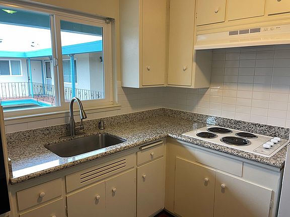 5th image of 1718 Sequoia Ave APT 3