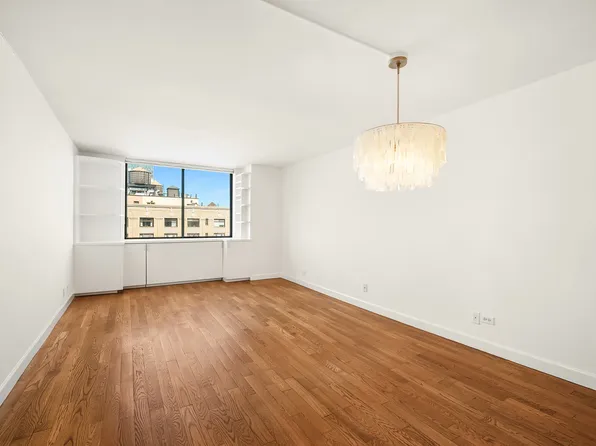 275 West 96th Street image 1 of 18