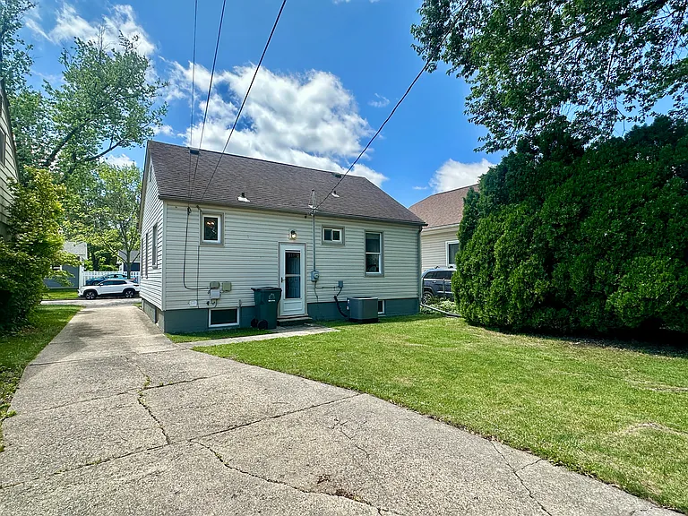 1164 Eaton Rd — Photo 28