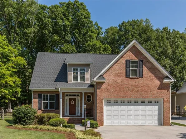 130 Apple Acres Rd, Advance, NC 27006