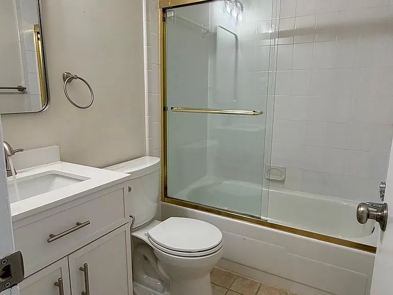 9506 Miranda Ct — Photo 16
