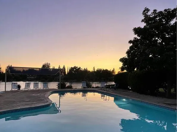 3153 Woods Cir, Davis, CA 95616