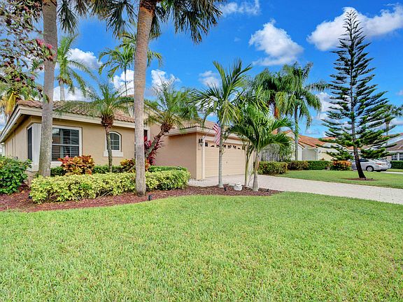 2nd image of 2511 Egret Lake Dr