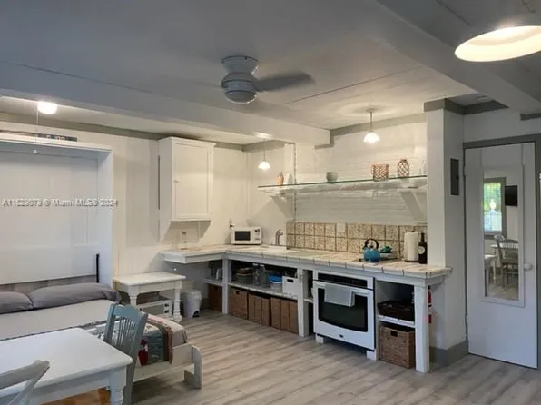 455 NE 16th Ave APT 6, Fort Lauderdale, FL 33301