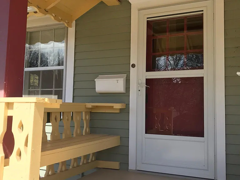 1326 Clark St #1 — Photo 31