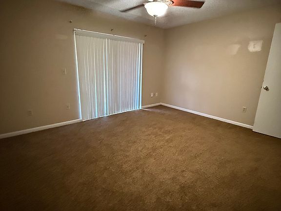 4th image of 45 W Towne Pl #45