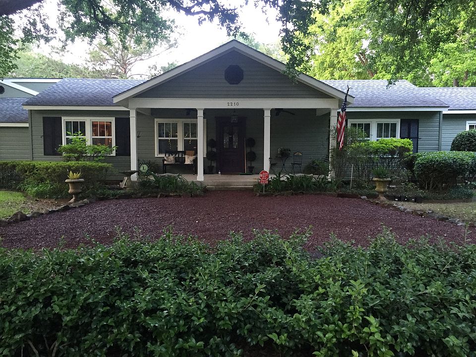 1st image of 2210 W Saint Mary Blvd