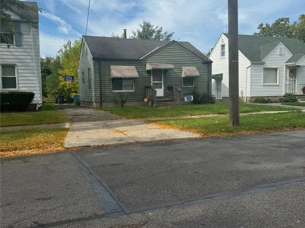 3292 E 147th St, Cleveland, OH 44120
